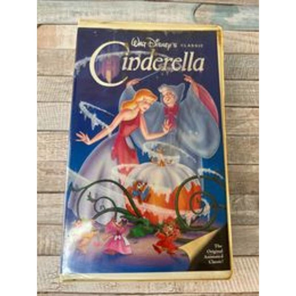 Cinderella VHS Black Diamond Edition w/ Hologram